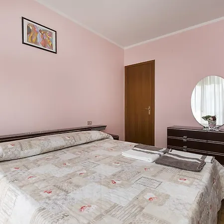 Condominio *